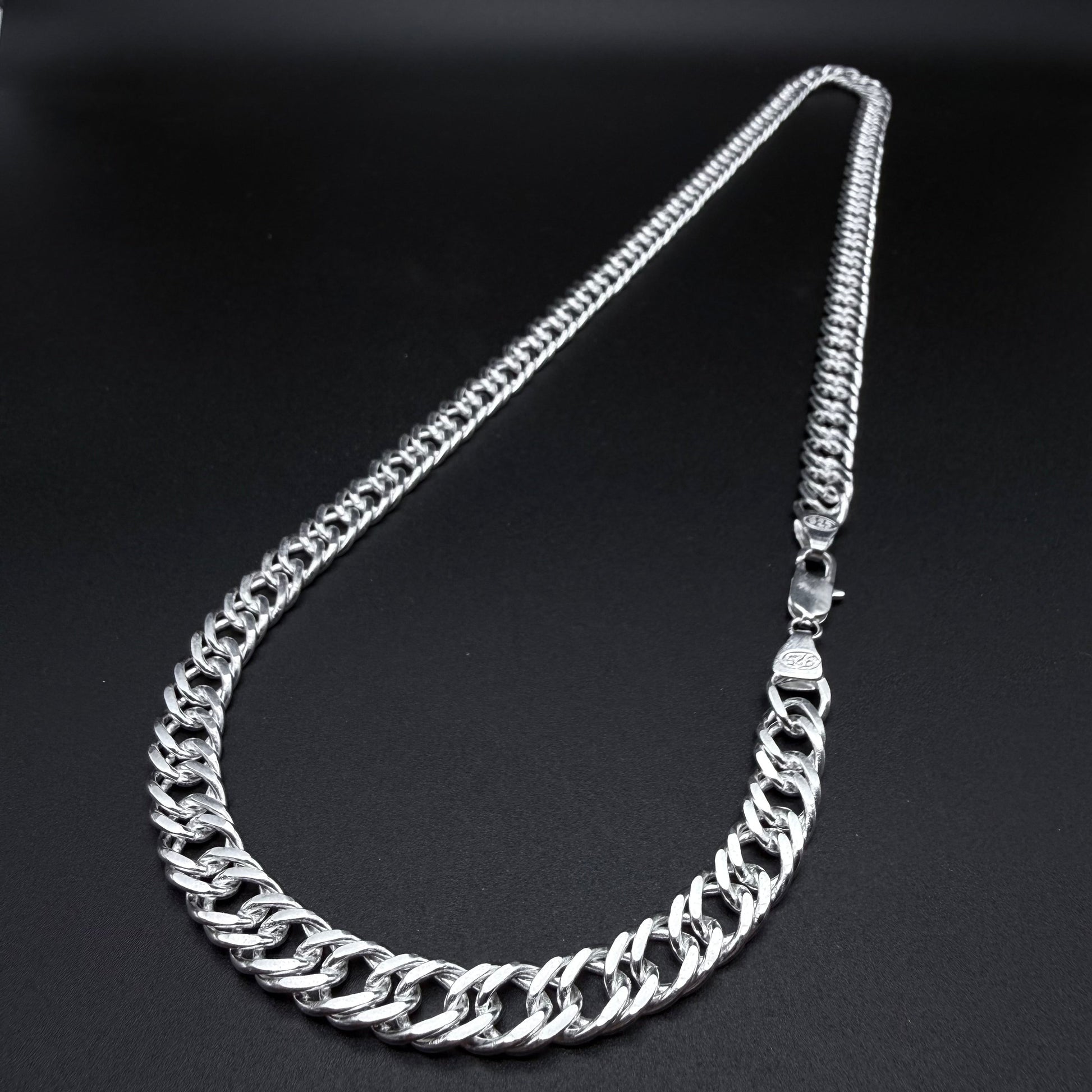 Cadena Triple Grumet 9mm – Silver Ice 05