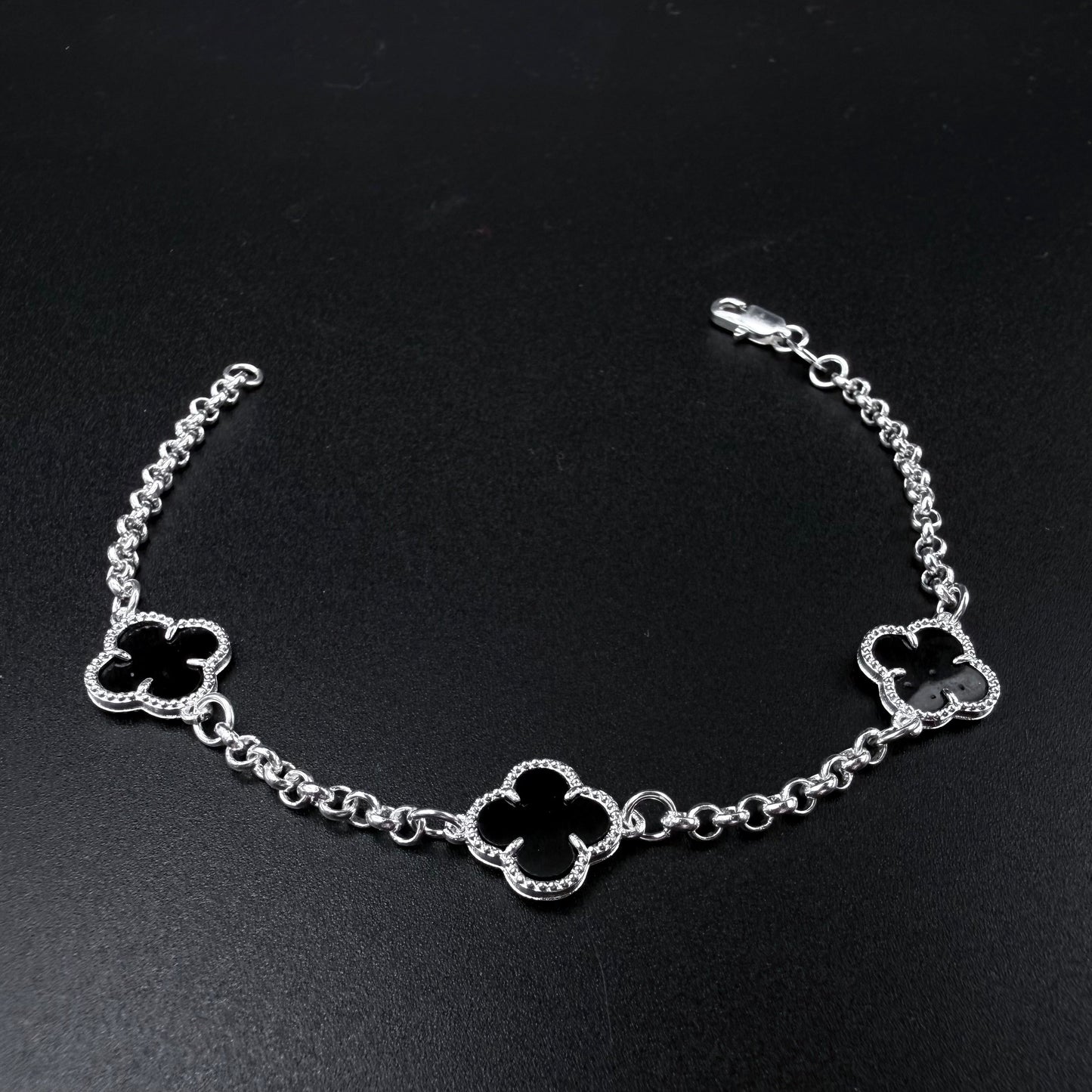 Pulsera Van Cleef Negra – Silver Ice 03