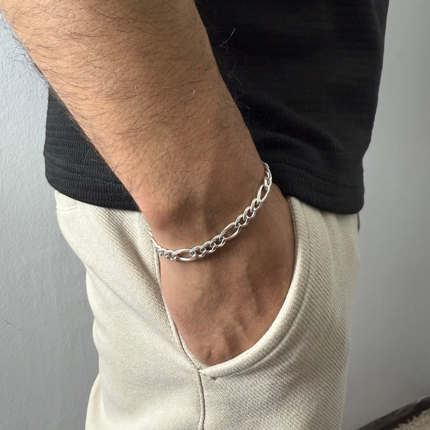 Pulsera Fígaro 7mm – Silver Ice 03