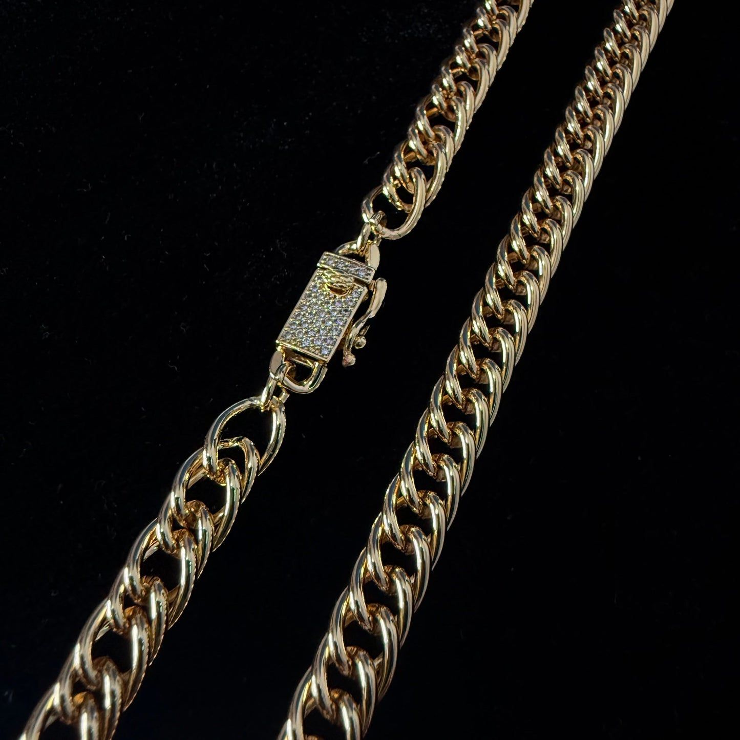 Cadena Doble Cubana Oro – 7 mm – Silver Ice 02