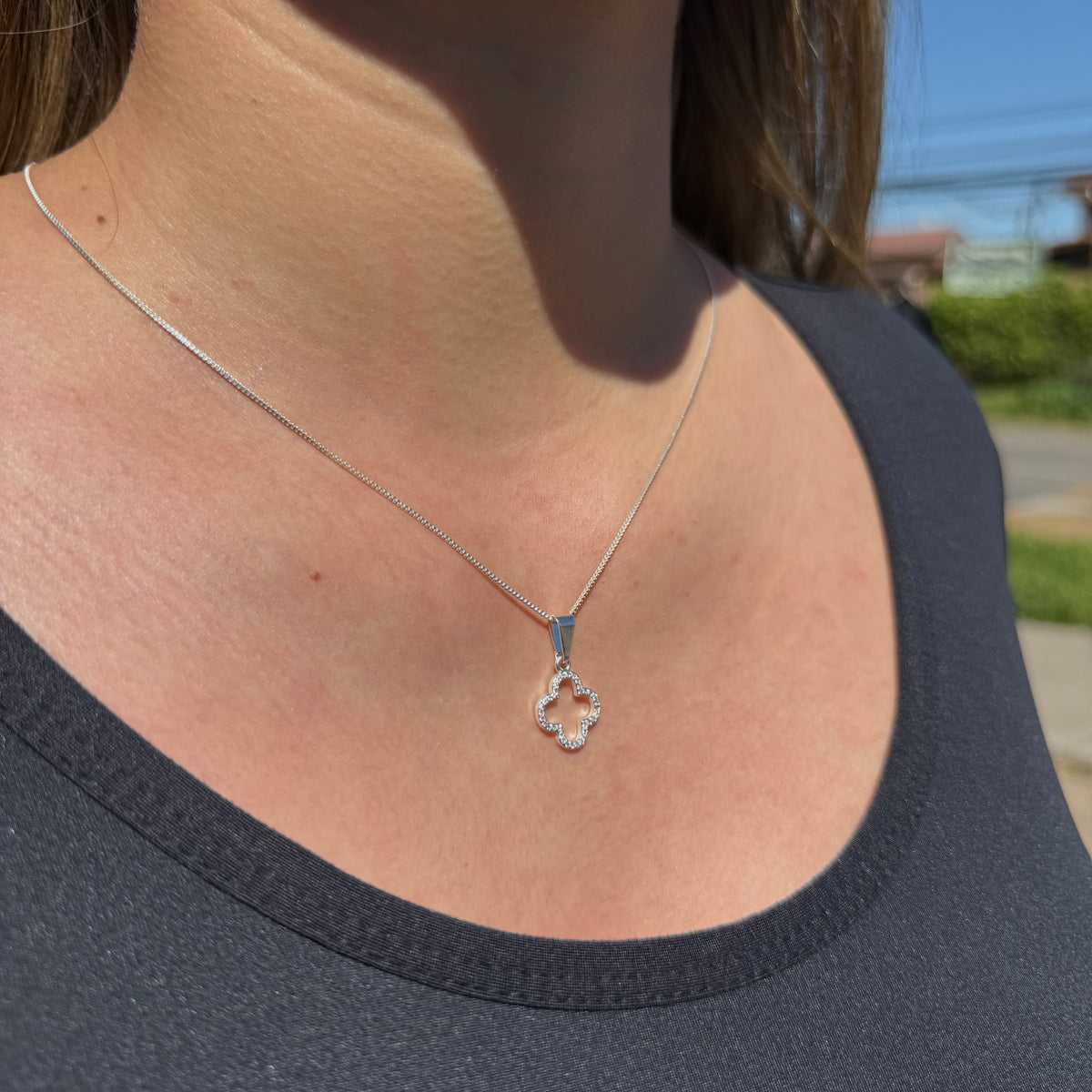 Collar Van Cleef Silueta Plata 925