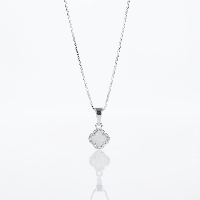 Collar Van Cleef Blanco Mini Plata 925: trébol blanco perlado con micro circones